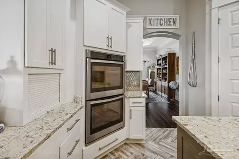 Kitchen - 3684 Cotton Gin Ln, Pace, FL 32571 photo 4 of 5