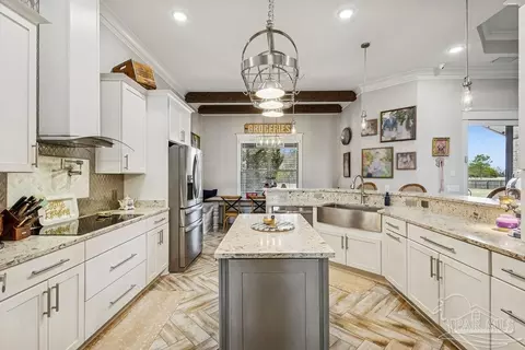 Kitchen - 3684 Cotton Gin Ln, Pace, FL 32571 photo 3 of 5