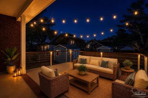 542 S 1st St, Pensacola, FL 32507