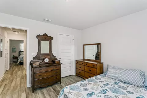 Bedroom - 4334 Damselfly Dr, Milton, FL 32583 photo 1 of 3