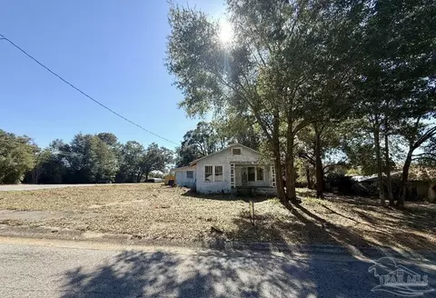 2907 E Blount St, Pensacola, FL 32503