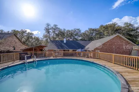 Exterior - 3205 Windmill Cir, Cantonment, FL 32533 photo 16 of 22
