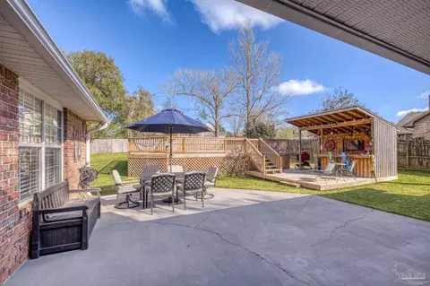 Exterior - 3205 Windmill Cir, Cantonment, FL 32533 photo 4 of 22