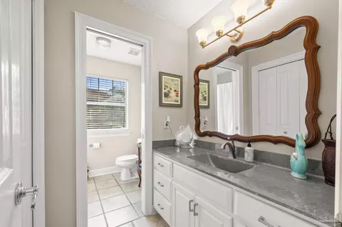 Bath - 3205 Windmill Cir, Cantonment, FL 32533 photo 5 of 6
