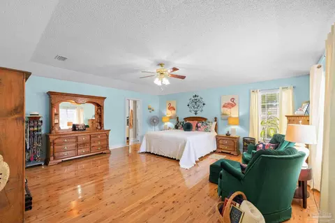 Bedroom - 3205 Windmill Cir, Cantonment, FL 32533 photo 1 of 7