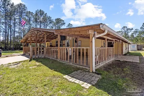 Exterior - 7582 John Matthews Rd, Milton, FL 32583 photo 5 of 8