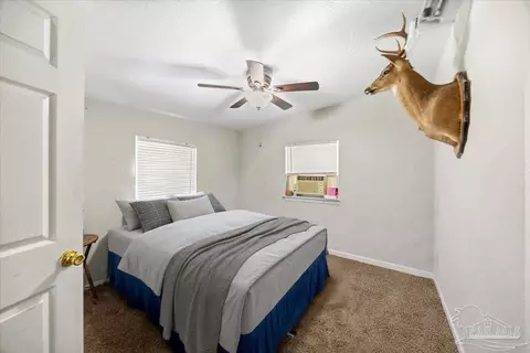 Bedroom - 7582 John Matthews Rd, Milton, FL 32583 photo 3 of 3
