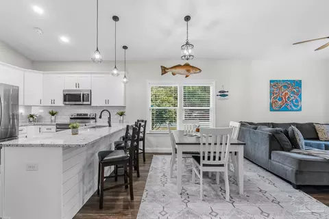 Dining - 4336 Melton Rd, Milton, FL 32583 photo 1 of 2
