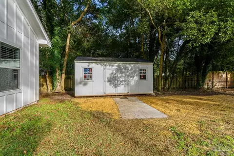Exterior - 4336 Melton Rd, Milton, FL 32583 photo 11 of 11