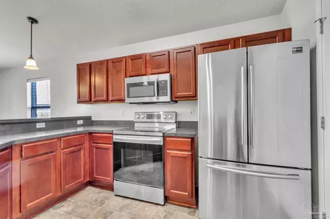 Kitchen - 176 Millet Cir, Cantonment, FL 32533 photo 1 of 2