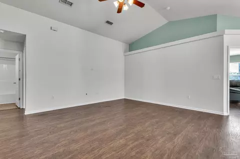 Living - 176 Millet Cir, Cantonment, FL 32533 photo 2 of 4