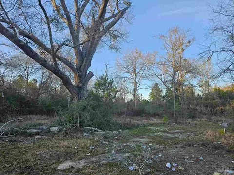 304 S Chipper Rd, Cantonment, FL 32533 photo 4