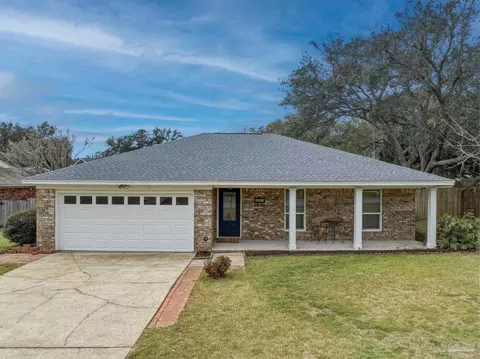 4521 Baywoods Ct, Pensacola, FL 32504