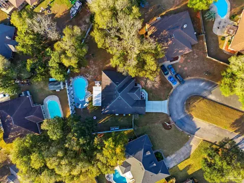 View/Area - 5484 Covered Bridge Ln, Pace, FL 32571 photo 8 of 17