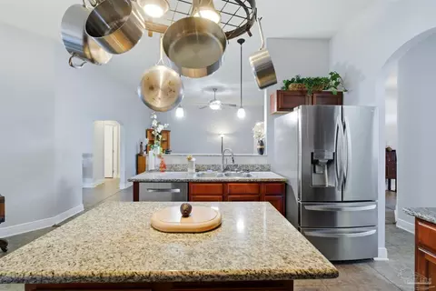 Kitchen - 5484 Covered Bridge Ln, Pace, FL 32571 photo 4 of 4