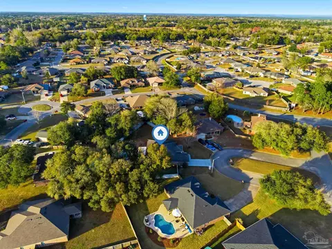 View/Area - 5484 Covered Bridge Ln, Pace, FL 32571 photo 11 of 17