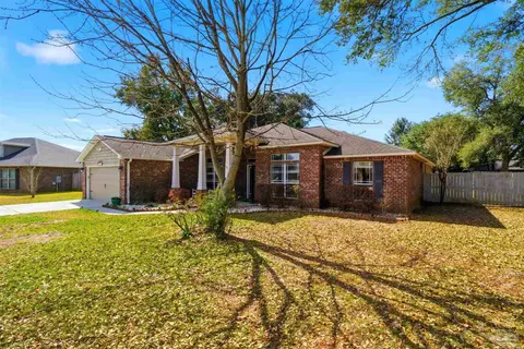 Exterior - 5484 Covered Bridge Ln, Pace, FL 32571 photo 3 of 11