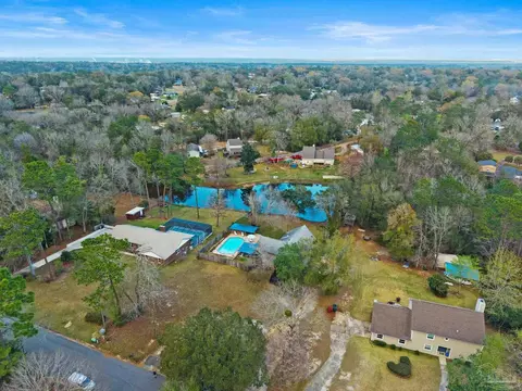 11424 High Springs Rd, Pensacola, FL 32534