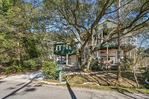 Exterior - 2624 San Antonio Dr, Milton, FL 32583 photo 18 of 18