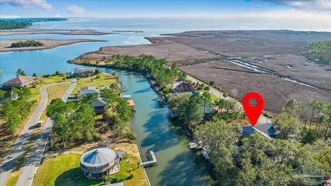 View/Area - 2624 San Antonio Dr, Milton, FL 32583 photo 1 of 7