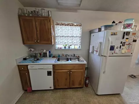 6502 Starboard Dr, Milton, FL 32570 photo 5
