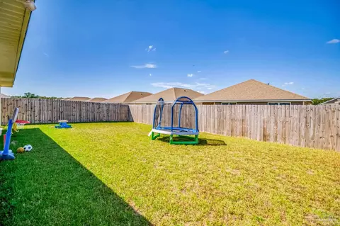Exterior - 4385 White Birch Ct, Pace, FL 32571 photo 7 of 17