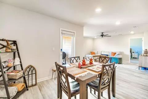 Dining - 4385 White Birch Ct, Pace, FL 32571 photo 2 of 3