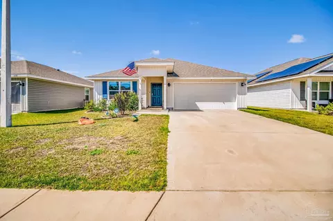 Exterior - 4385 White Birch Ct, Pace, FL 32571 photo 9 of 17