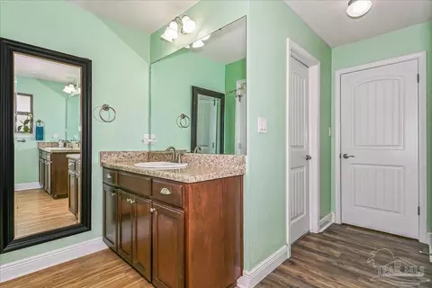 Bath - 897 Jacobs Way, Cantonment, FL 32533 photo 5 of 7