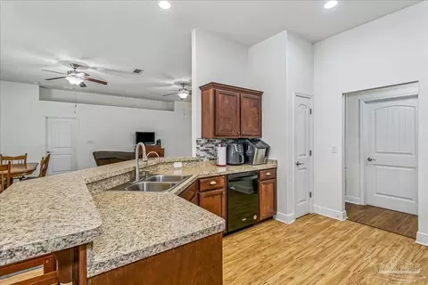 Kitchen - 897 Jacobs Way, Cantonment, FL 32533 photo 3 of 3