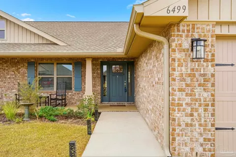 Exterior - 6499 Benelli Dr, Milton, FL 32570 photo 2 of 6