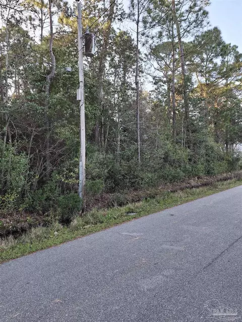1062 Woodlore Cir, Gulf Breeze, FL 32563
