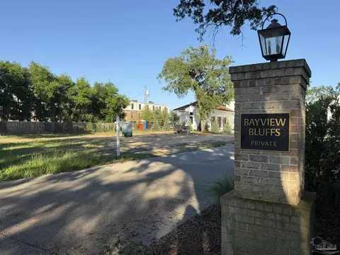 581 Chipley Ave, Pensacola, FL 32503