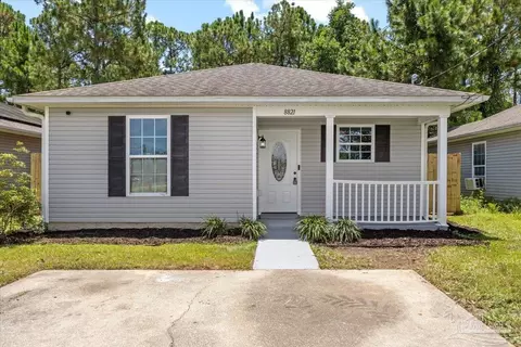 8821 Camshire Cir, Pensacola, FL 32507