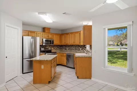 3573 Victory Dr, Pace, FL 32571 photo 11