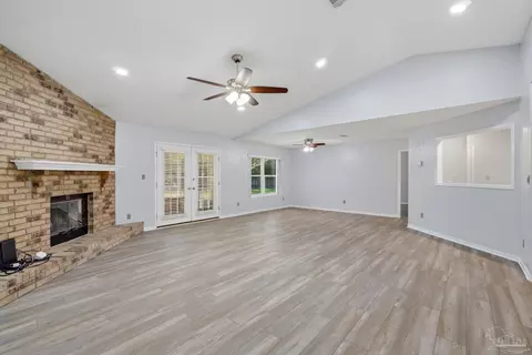 3573 Victory Dr, Pace, FL 32571 photo 8