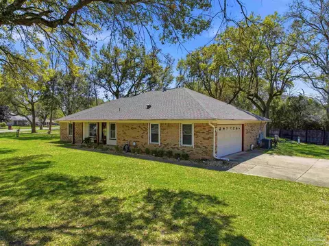 3573 Victory Dr, Pace, FL 32571 photo 2