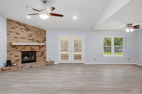 3573 Victory Dr, Pace, FL 32571 photo 7