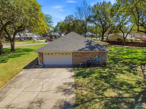 3573 Victory Dr, Pace, FL 32571 photo 3