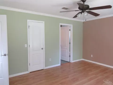 Bedroom - 5717 Loring Dr, Milton, FL 32583 photo 1 of 6