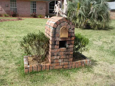 Exterior - 5717 Loring Dr, Milton, FL 32583 photo 12 of 12