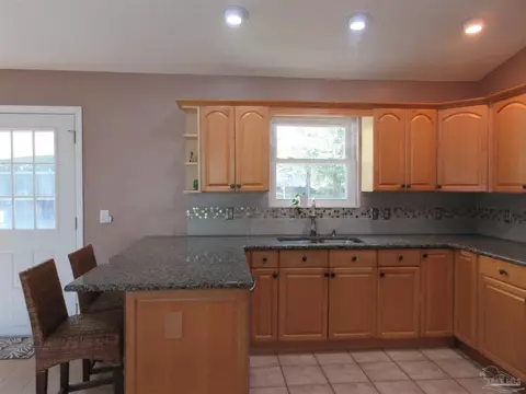 Kitchen - 5717 Loring Dr, Milton, FL 32583 photo 6 of 11