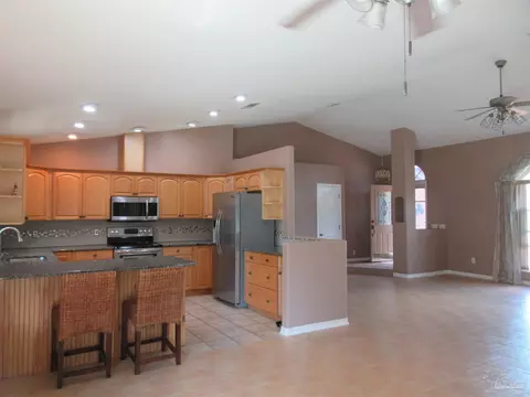 Kitchen - 5717 Loring Dr, Milton, FL 32583 photo 2 of 11
