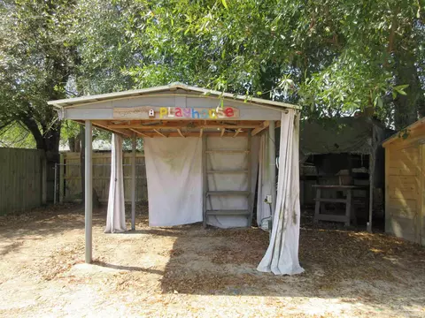 Exterior - 5717 Loring Dr, Milton, FL 32583 photo 7 of 12