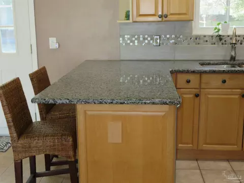 Kitchen - 5717 Loring Dr, Milton, FL 32583 photo 4 of 11