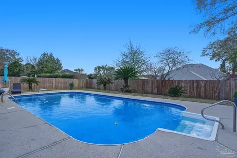 Exterior - 4249 Spindlewick Dr, Pace, FL 32571 photo 5 of 5