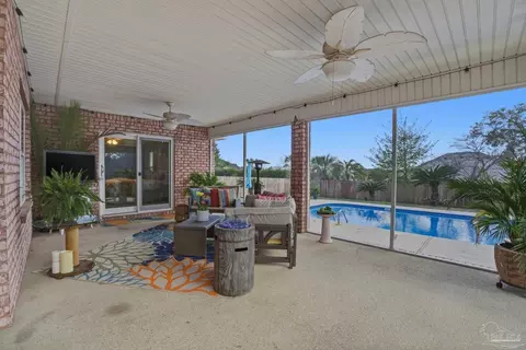 Exterior - 4249 Spindlewick Dr, Pace, FL 32571 photo 3 of 5