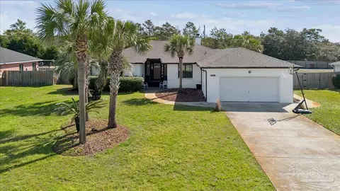 1724 Sea Lark Ln, Navarre, FL 32566