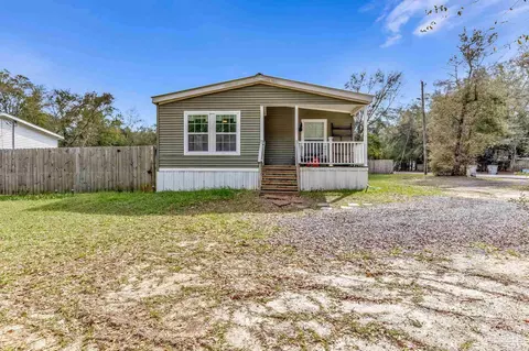 5144 Pauline St, Milton, FL 32583