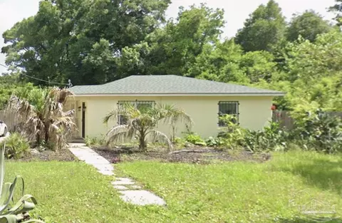 121 Carolyn Way, Pensacola, FL 32505